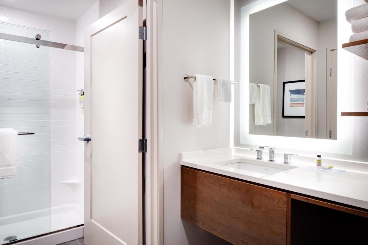 Staybridge Suites - Iowa City - Coralville By Ihg Екстер'єр фото