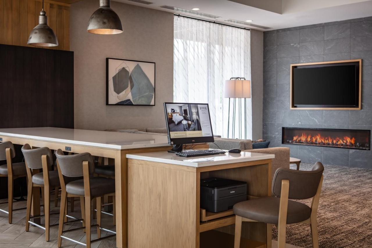 Staybridge Suites - Iowa City - Coralville By Ihg Екстер'єр фото